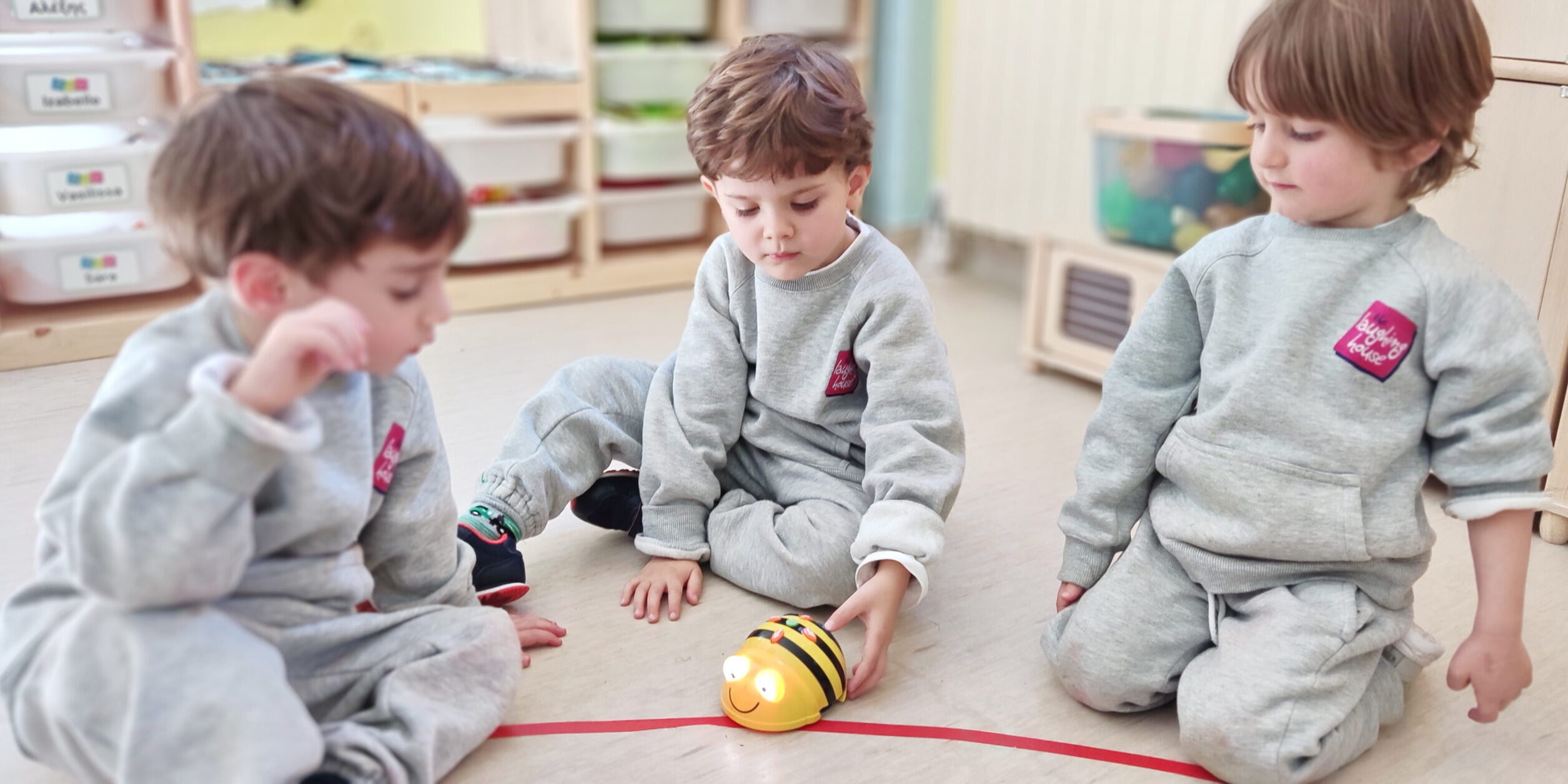 Beebot Children playing with beebot
